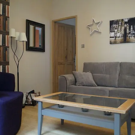 10 Rue Meaulens Appartement *